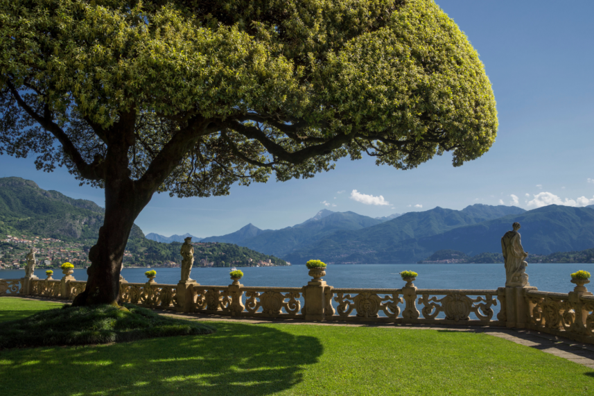 Vista sul lasgo di Como