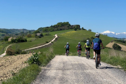 Team building in e-bike