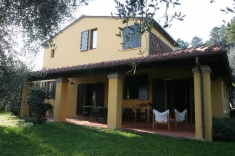 Casa in vendita in MONTECARLO (LU)