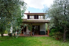 Casa in vendita in BORGO A MOZZANO (LU)