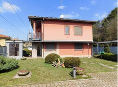 Villa in vendita in SOMMA LOMBARDO (VA)