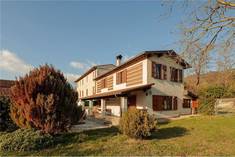 Casa in vendita in CAMAIORE (LU)
